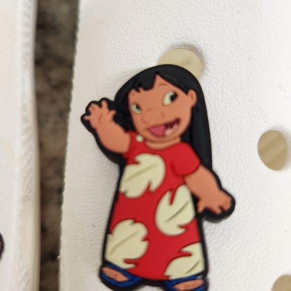 Crocs White With 5 Lilo & Stitch Jibbitz Charms Women's Size 8/ Men's Size 6 - Picture 9 of 16